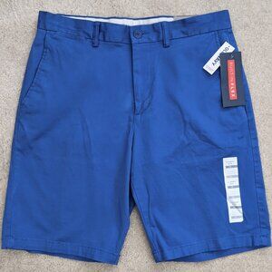 NWT Old Navy blue slim shorts 32